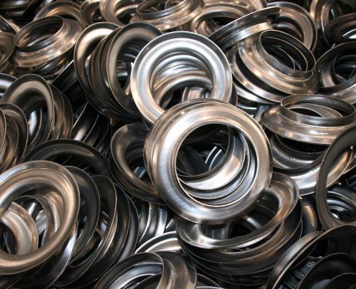 Auta se bez výlisků neobejdou