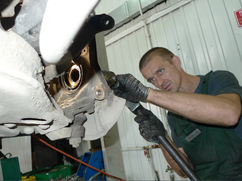 Po zimě si auto zaslouží péči