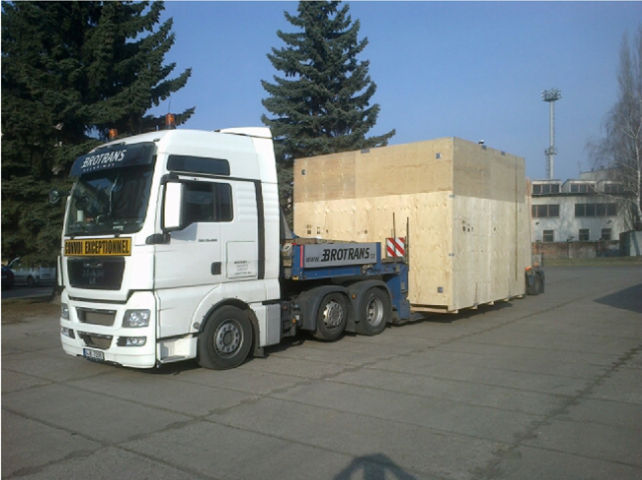 Co vše je třeba zařídit, abychom mohli přepravit nadměrný náklad?