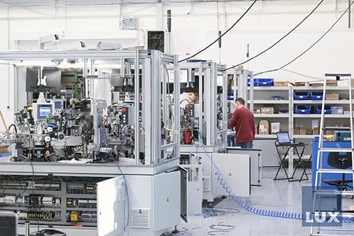 Automatizace a robotizace montážních linek zvyšují efektivitu, přesnost i kvalitu