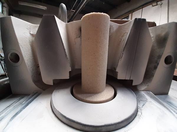 Odlévání je nejkratší a nejefektivnější způsob výroby téměř finálního produktu z tekutého kovu