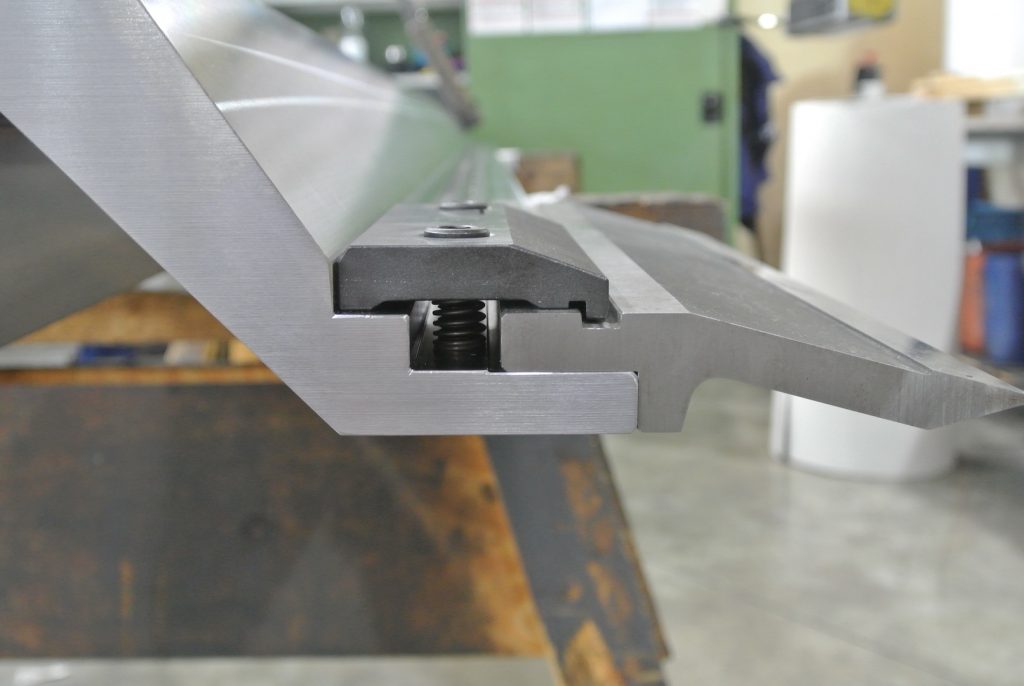 Unikátní nástroje pro tváření plechu