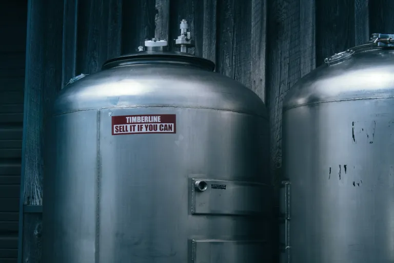 neobnovitelne alternativni palivo