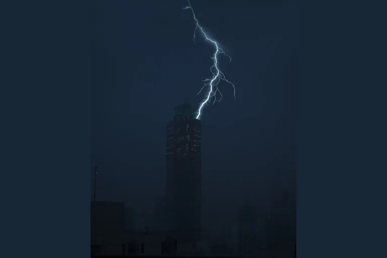 hromosvod svépomocí