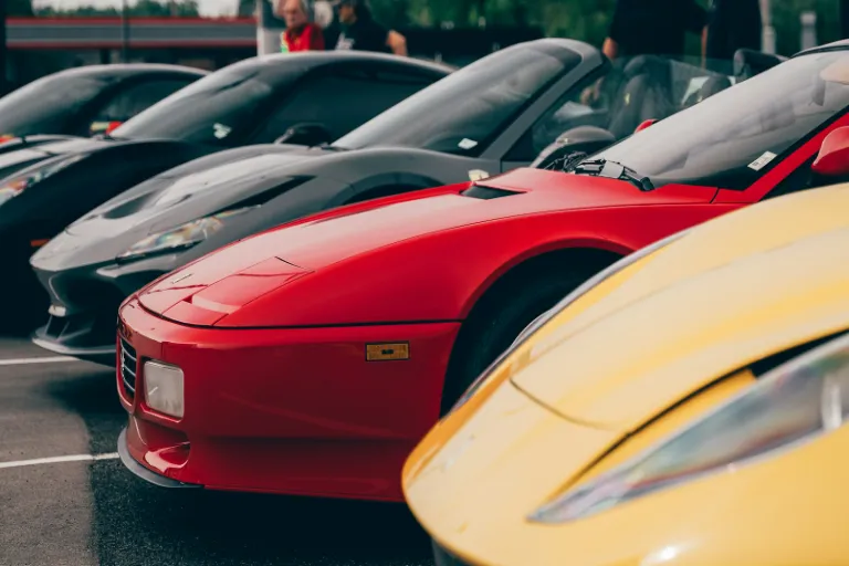 Nejrychlejší auta na světě: Žebříček TOP 6 králů rychlosti